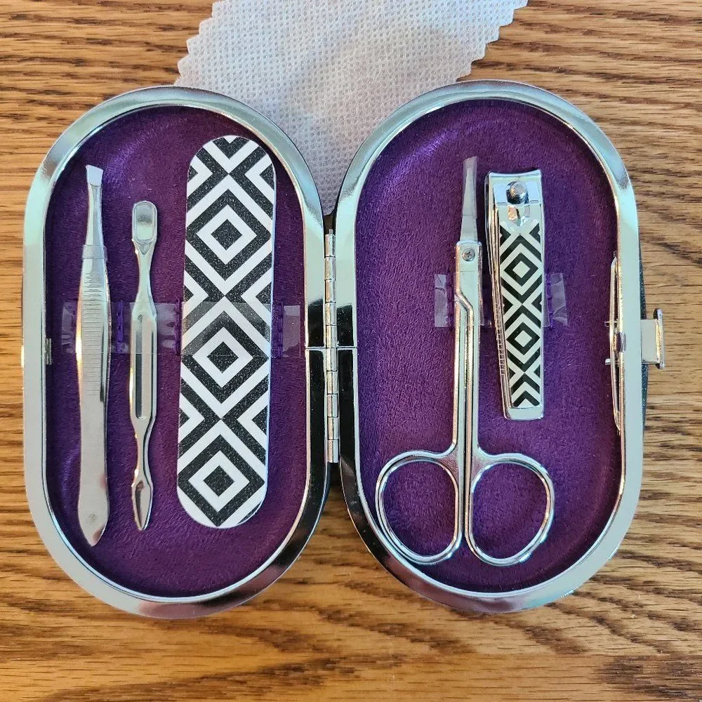 Women's Teen's Manicure Nail Care Kit 5-Piece With Padded Case Purple Black New
